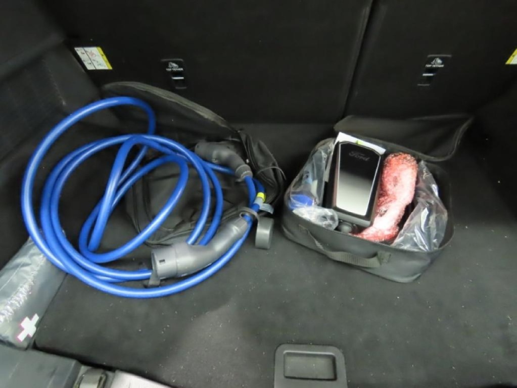 FORD Mustang Mach-E Mustang MACH-E Basis (Standard Range) Elektro 269hp - ref: 7-55271 - Photo 13