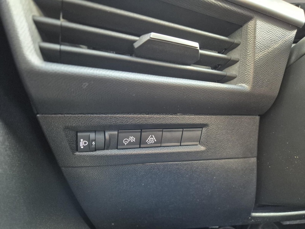 OPEL Frontera GS 1.2 Gasoline 110hp - ref: 7-55394 - Photo 15