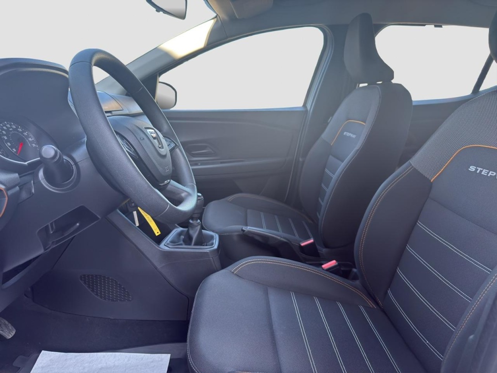 DACIA Sandero Stepway 1.0 Gasoline 91hp - ref: 7-55579 - Photo 11