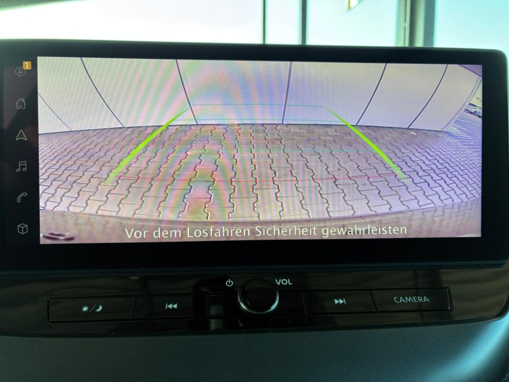 NISSAN Juke N-Connecta+ 1.0L (999cc) gasoline - ref: 7-55632 - Photo 18