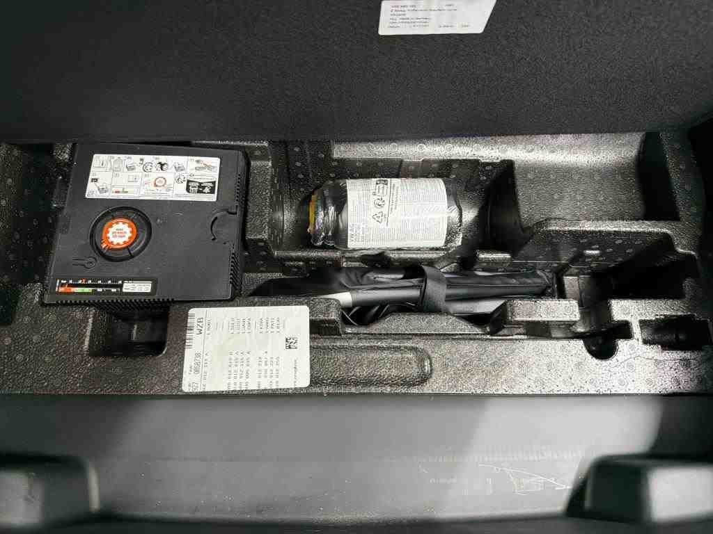 AUDI Q8 Advanced Elektro 340hp Quattro - ref: 7-55958 - Photo 10