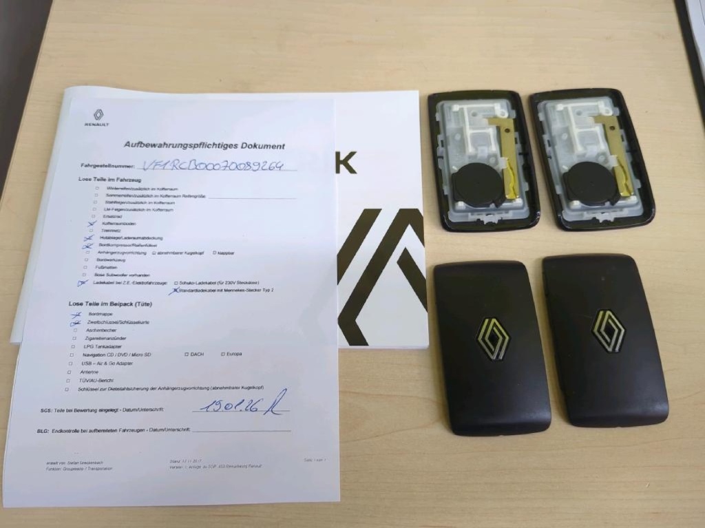 RENAULT Megane Techno EV60 - ref: 7-55964 - Photo 15