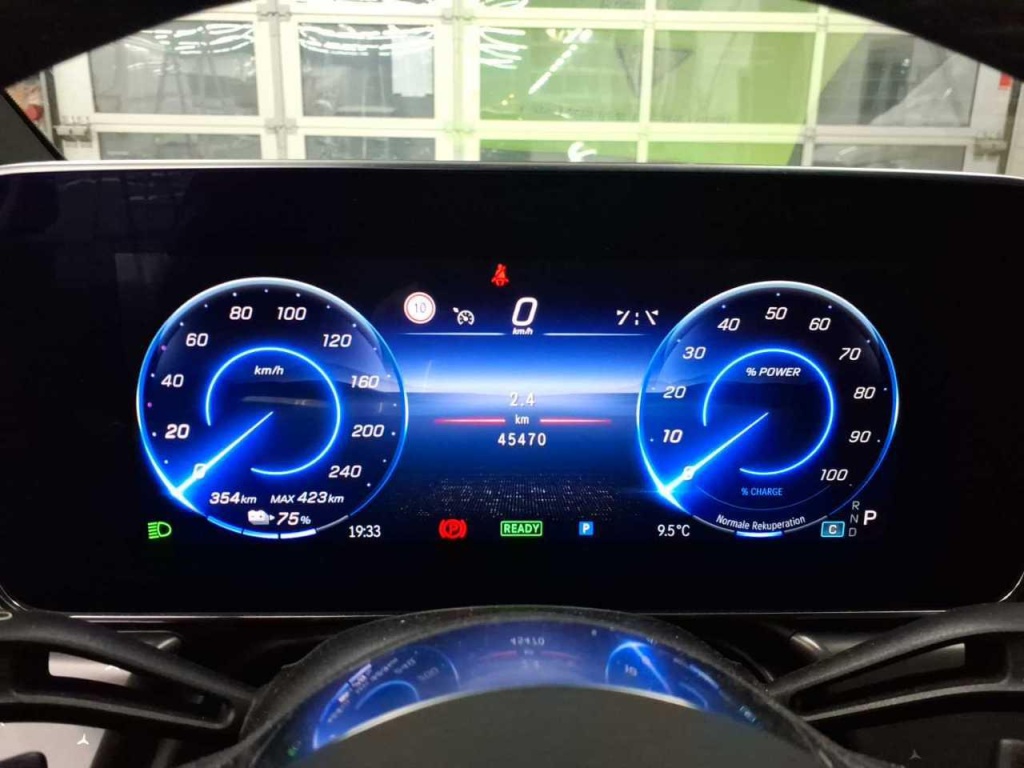 MERCEDES EQE AMG-Line 300 - ref: 7-55982 - Photo 10