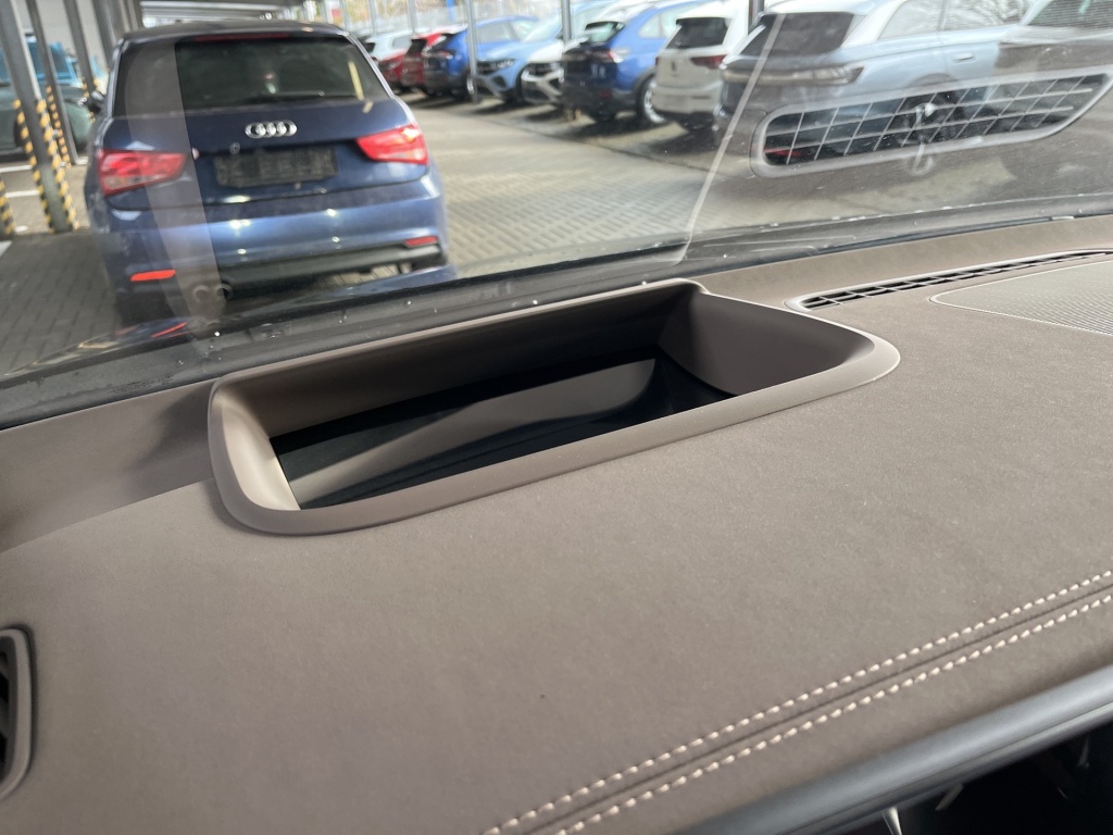 MERCEDES EQS AMG-Line 450 - ref: 7-55983 - Photo 4