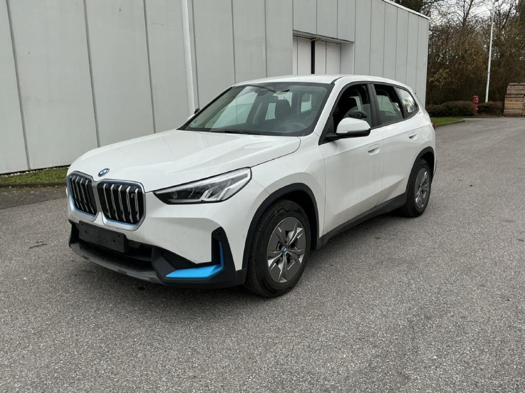 BMW iX1 iX1 xDrive30   Elektro 313hp - ref: 7-55987 - Photo 1