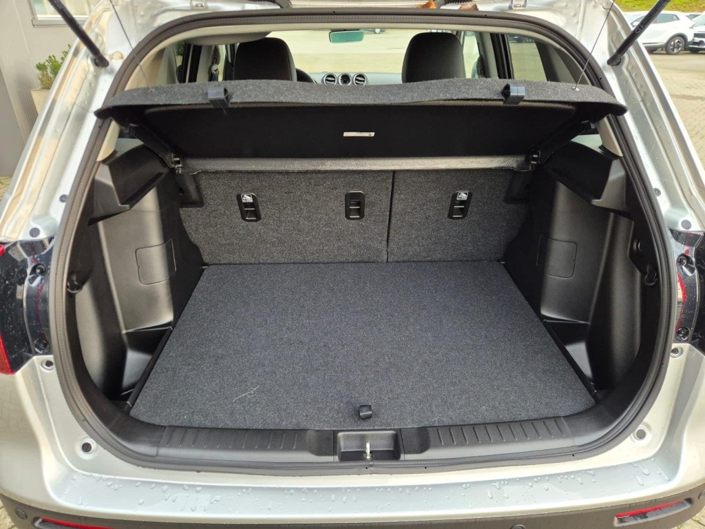 SUZUKI Vitara Comfort+ 1.4 Gasoline 110hp 4x4 - ref: 7-56035 - Photo 9