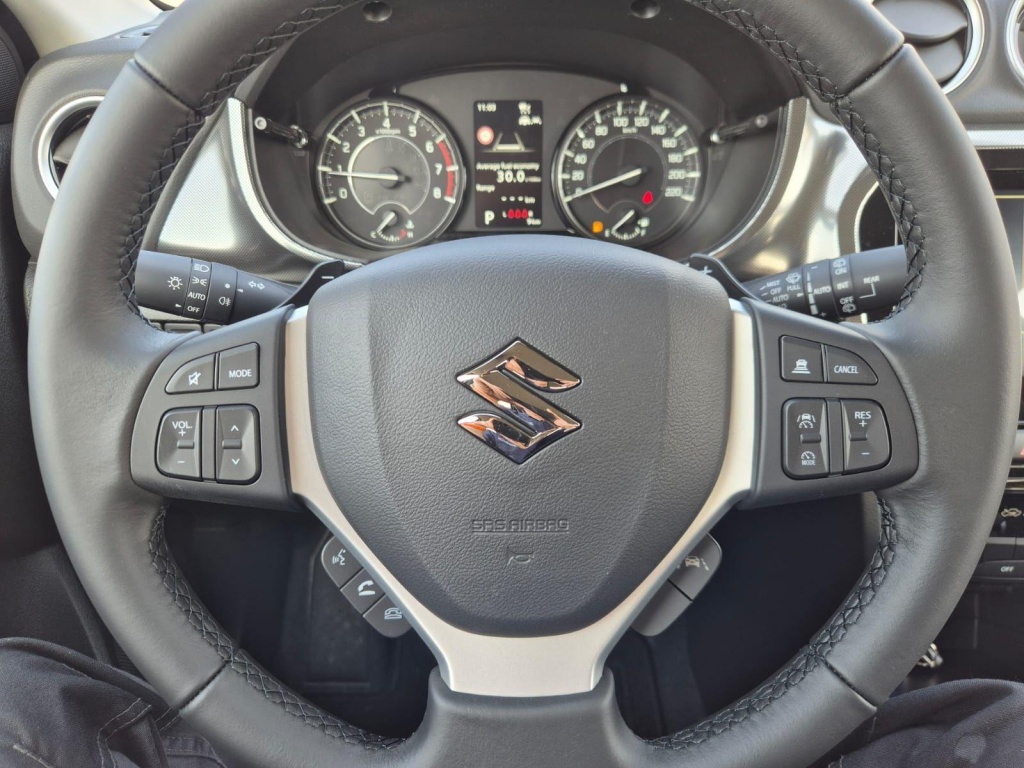 SUZUKI Vitara Comfort+ 1.4 Gasoline 110hp - ref: 7-56041 - Photo 15