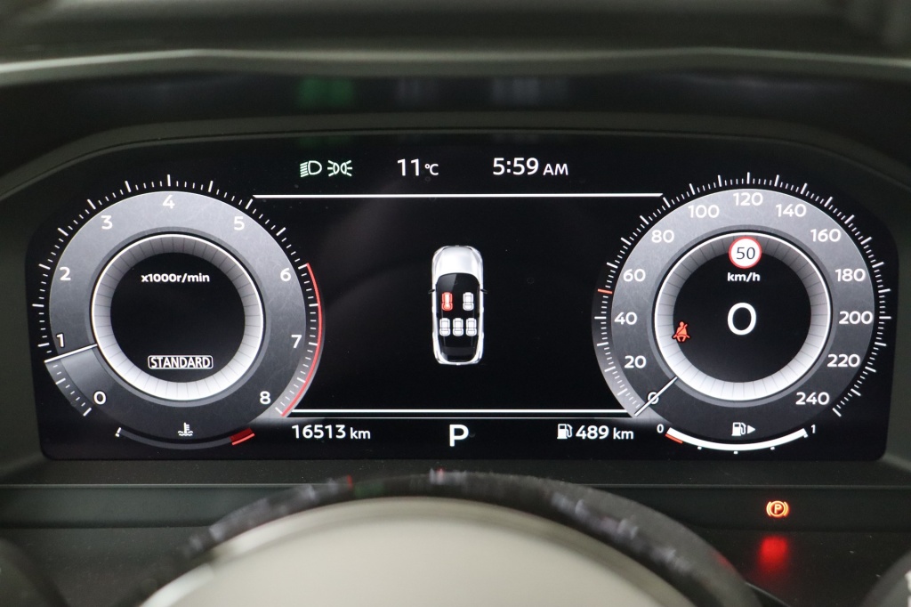 NISSAN Qashqai N-Connecta Winter Comfort + PANO + 2 Tone 1.3 DIG-T MHEV 158 hp Xtronic 2WD - ref: 7-56068 - Photo 18