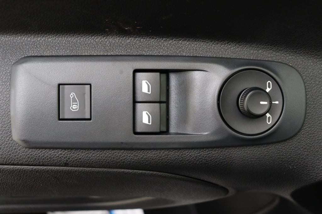 PEUGEOT Partner Standard Light 1,5 BlueHDi 130 hp S&S EAT8    - ref: 7-56206 - Photo 16