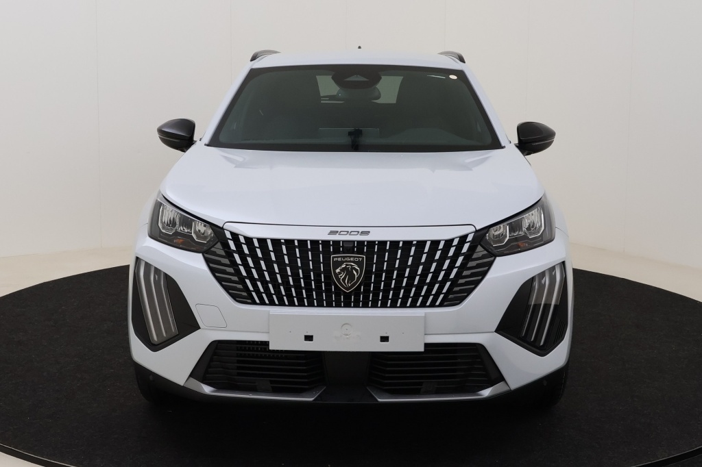 PEUGEOT 2008 Allure  1.2 Turbo 100 hp Man. 6    - ref: 7-56330 - Photo 2