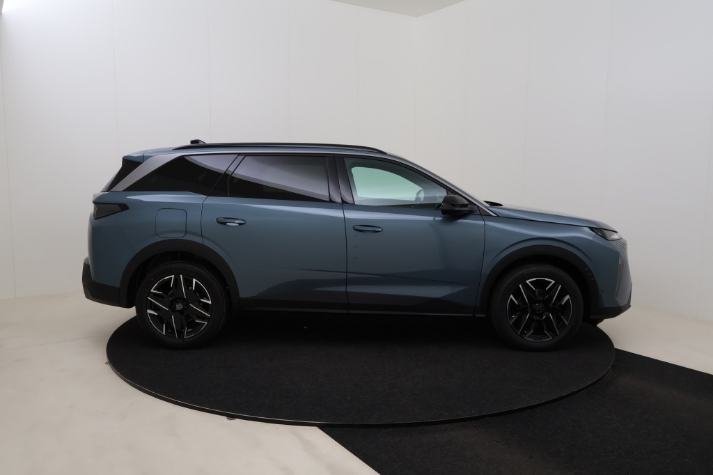 PEUGEOT 5008 Allure Hybrid 145 e-DCS6 - ref: 7-56362 - Photo 4