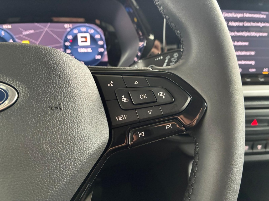 FORD Tourneo Titanium 1.5L EcoBoost - ref: 7-56600 - Photo 20