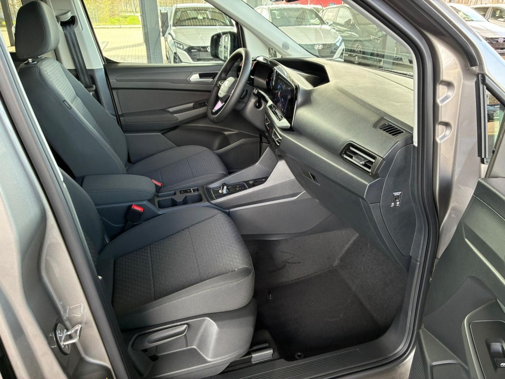 FORD Tourneo Titanium 1.5 EcoBoost - ref: 7-56695 - Photo 9