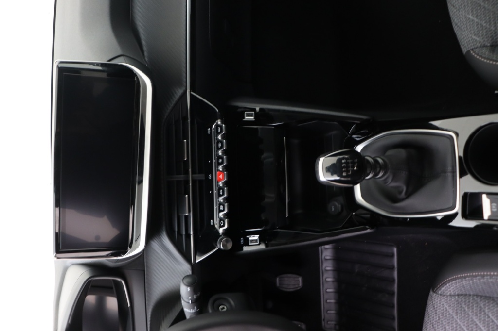 PEUGEOT 208 Envy 1.2 Turbo 100 hp Man. 6    - ref: 7-56711 - Photo 12