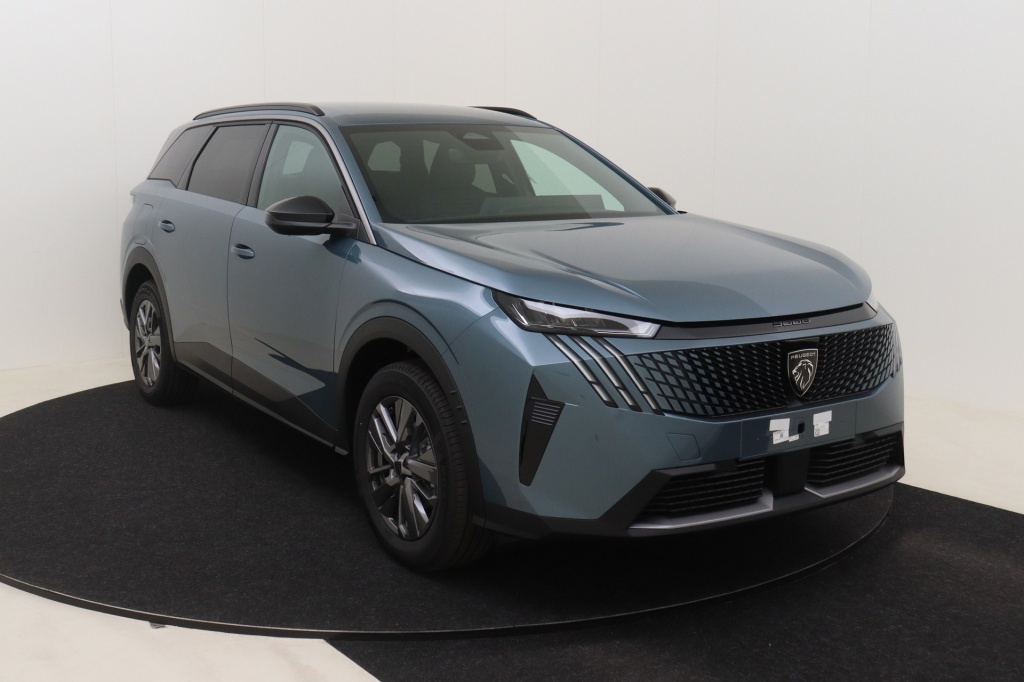 PEUGEOT 5008 Allure Hybrid 145 e-DCS6 - ref: 7-56715 - Photo 3