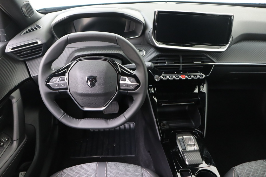 PEUGEOT 2008 Allure Hybrid 145 hp e-DSC6 - ref: 7-56889 - Photo 11