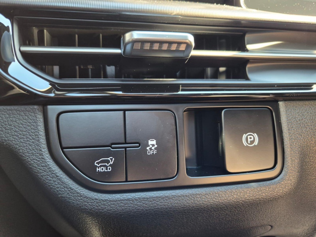 KIA Sportage 1.6 Gasoline 180hp 4x4 - ref: 7-56951 - Photo 17