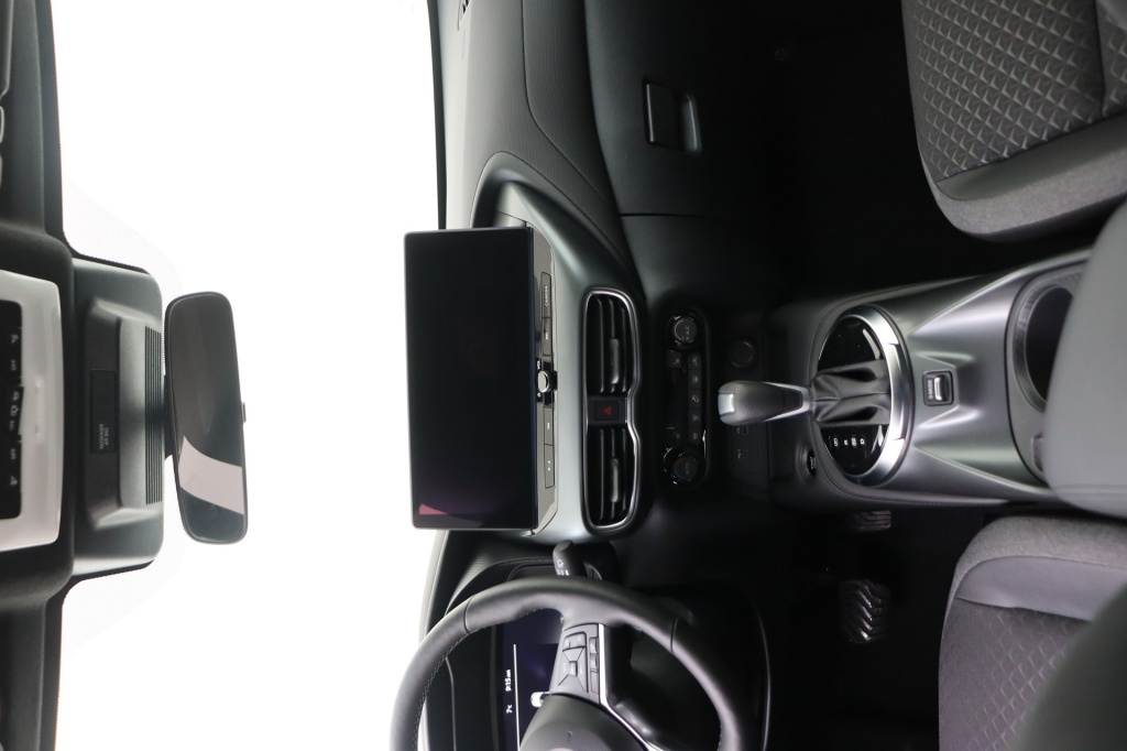 NISSAN Juke N-Connecta 1.6 Hybrid 143 hp AT 2WD - ref: 7-56967 - Photo 12