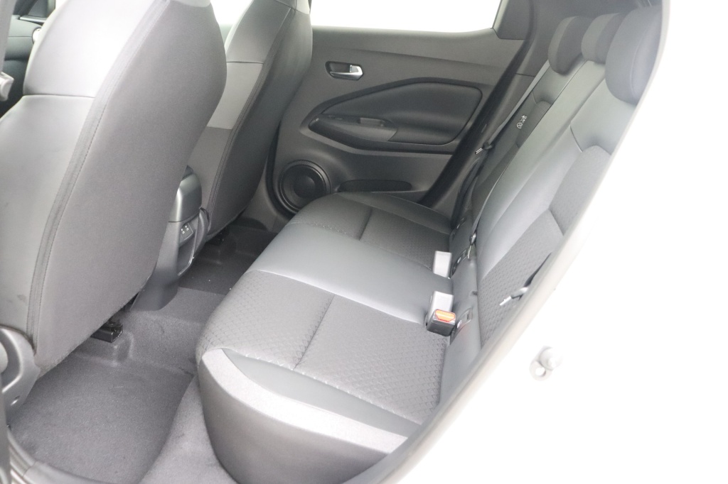 NISSAN Juke N-Connecta 1.6 Hybrid 143 hp AT 2WD - ref: 7-56967 - Photo 16