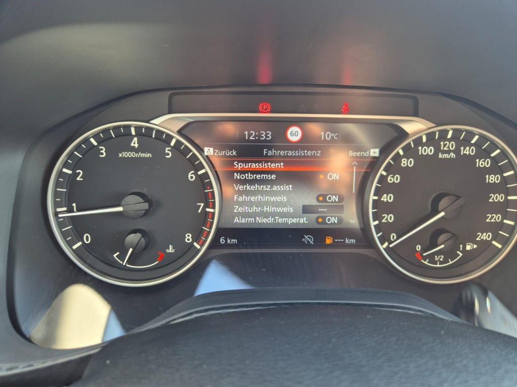 NISSAN Juke 1.0 Gasoline 114hp - ref: 7-57091 - Photo 16