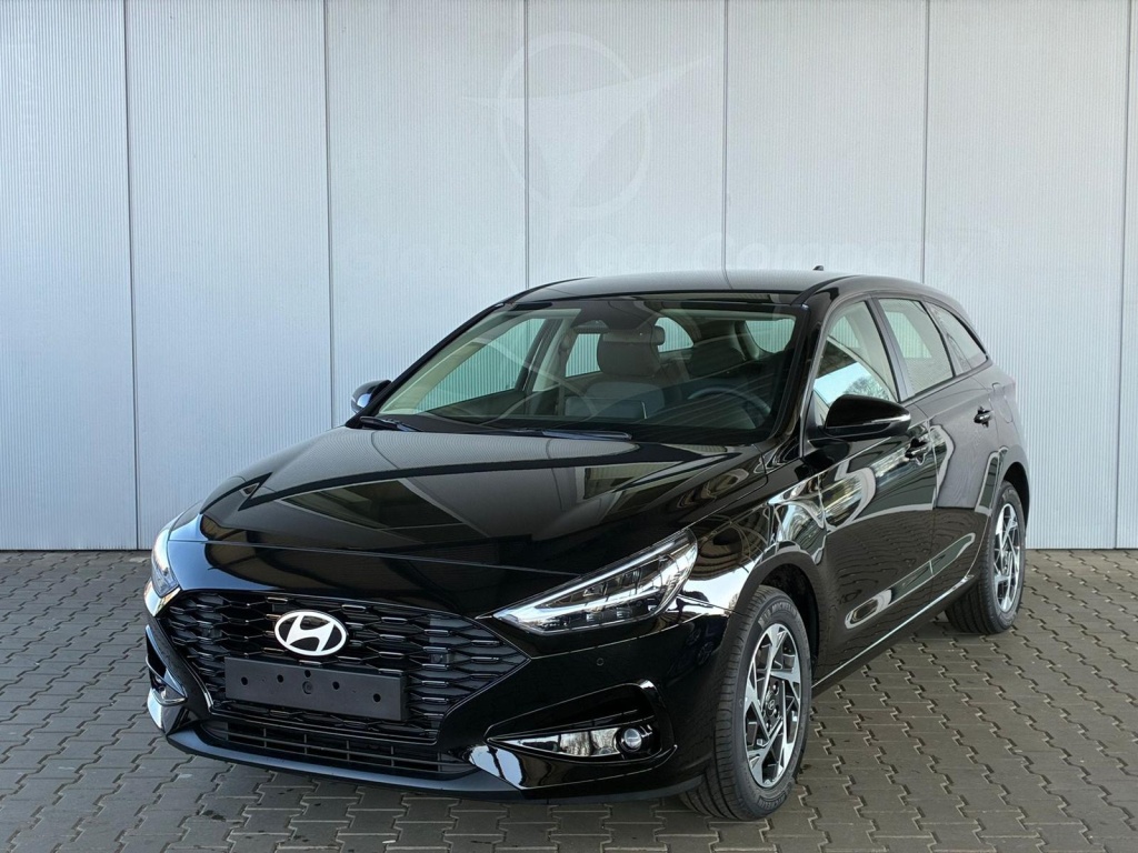 HYUNDAI i30 Comfort 1.5L GDI (95 PS) gasoline - ref: 7-57094 - Photo 1