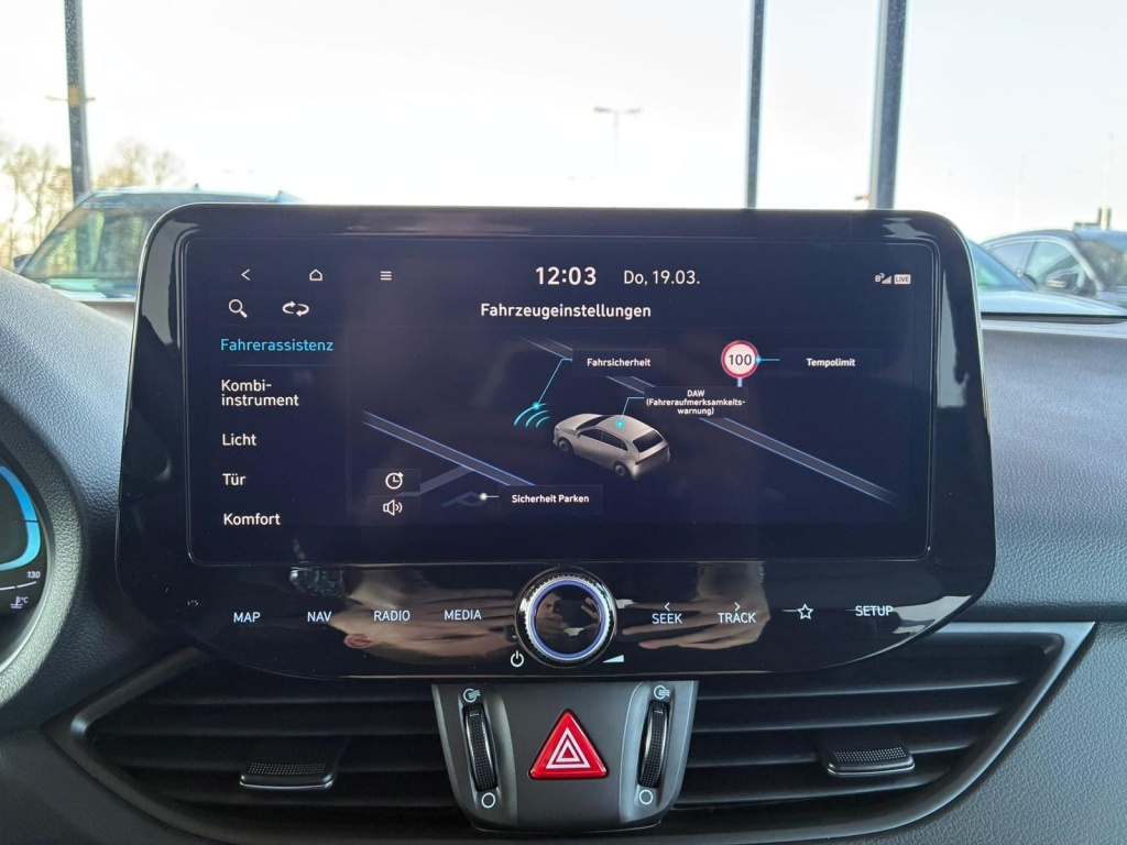 HYUNDAI i30 Comfort 1.5L GDI (95 PS) gasoline - ref: 7-57094 - Photo 14