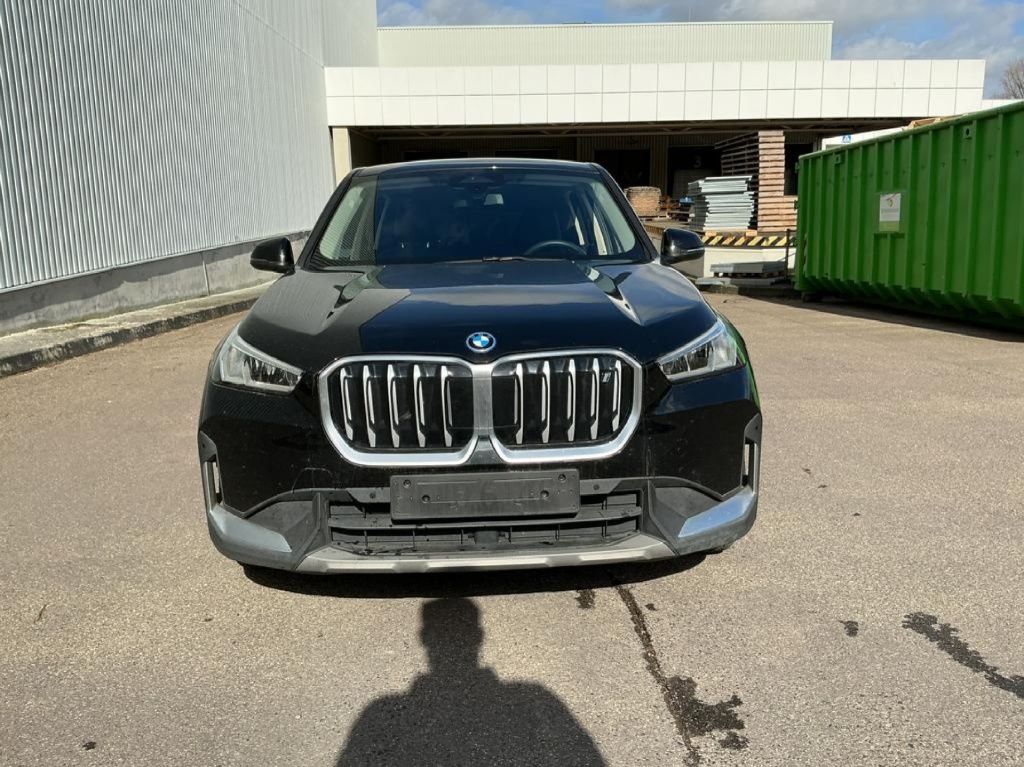 BMW IX1 iX1 xDrive30   Elektro 313hp - ref: 7-57117 - Photo 2