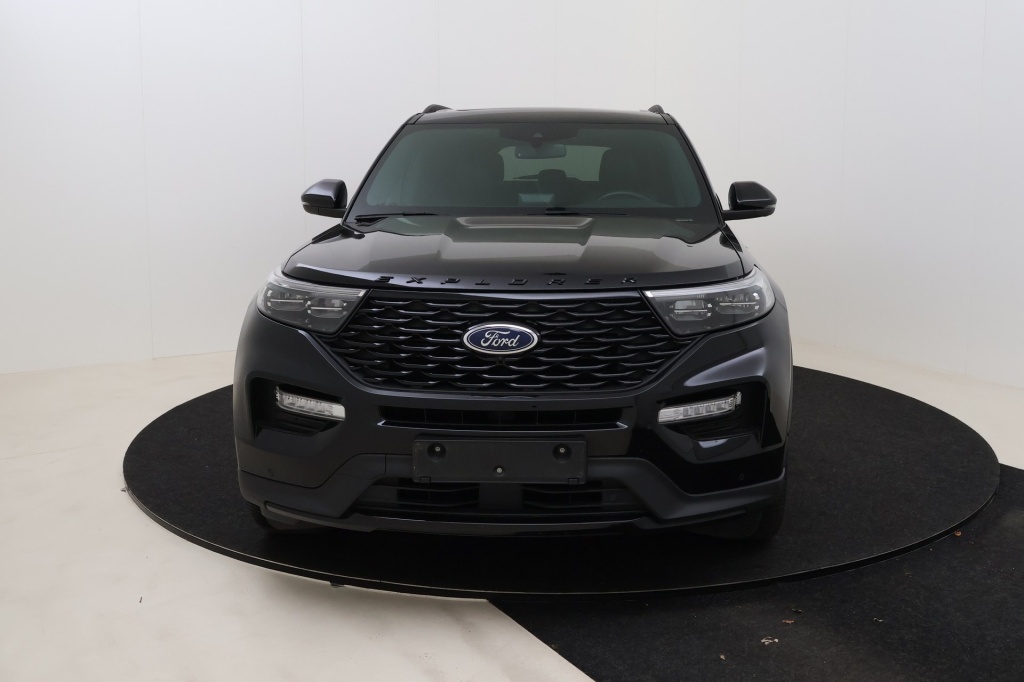 FORD Explorer ST-Line MY23 3.0 V6 PHEV AWD - ref: 7-57126 - Photo 2