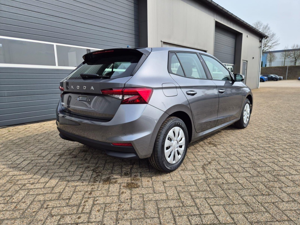 SKODA Fabia 1.0 Gasoline 95hp - ref: 7-57171 - Photo 5