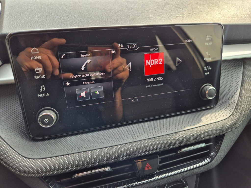 SKODA Fabia 1.0 Gasoline 95hp - ref: 7-57172 - Photo 17