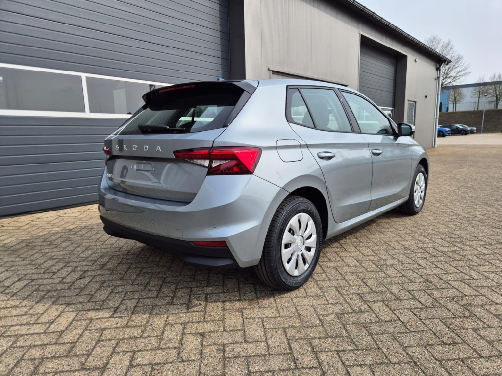 SKODA Fabia 1.0 Gasoline 95hp - ref: 7-57172 - Photo 5