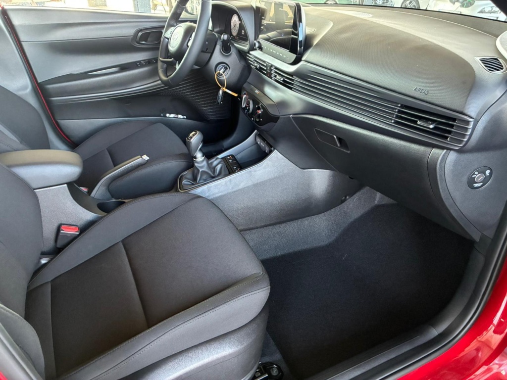 HYUNDAI i20 Go Plus Blackline 1.0L T-GDi - ref: 7-57186 - Photo 9