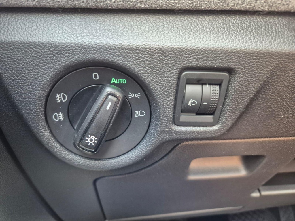 SKODA Kamiq 1.0 Gasoline 116hp DSG - ref: 7-57235 - Photo 16