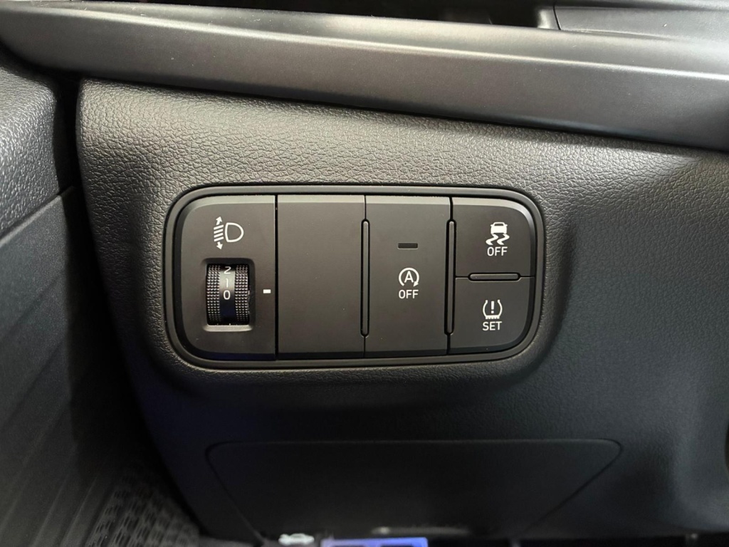 HYUNDAI Bayon Comfort 1.2 GDI 79 PS (5MT) - ref: 7-57458 - Photo 19