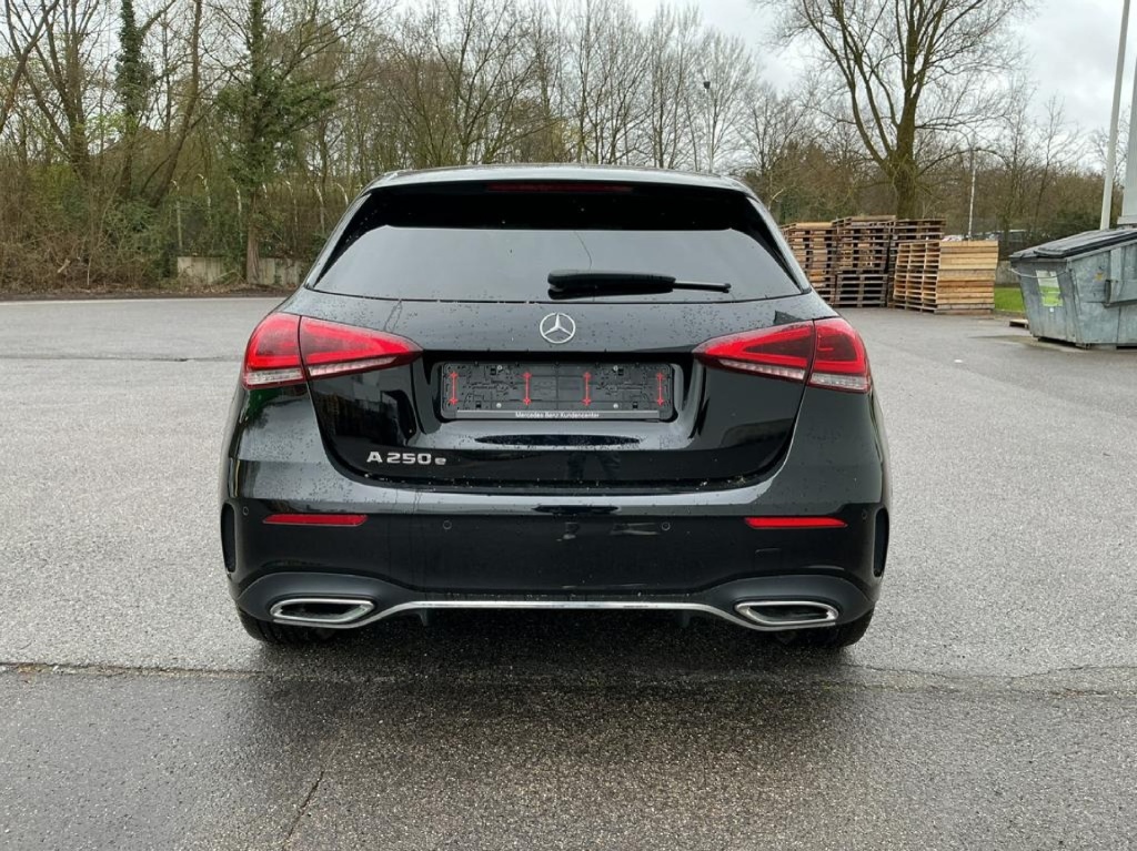 MERCEDES Classe A AMG-Line 250 e - ref: 7-57519 - Photo 8