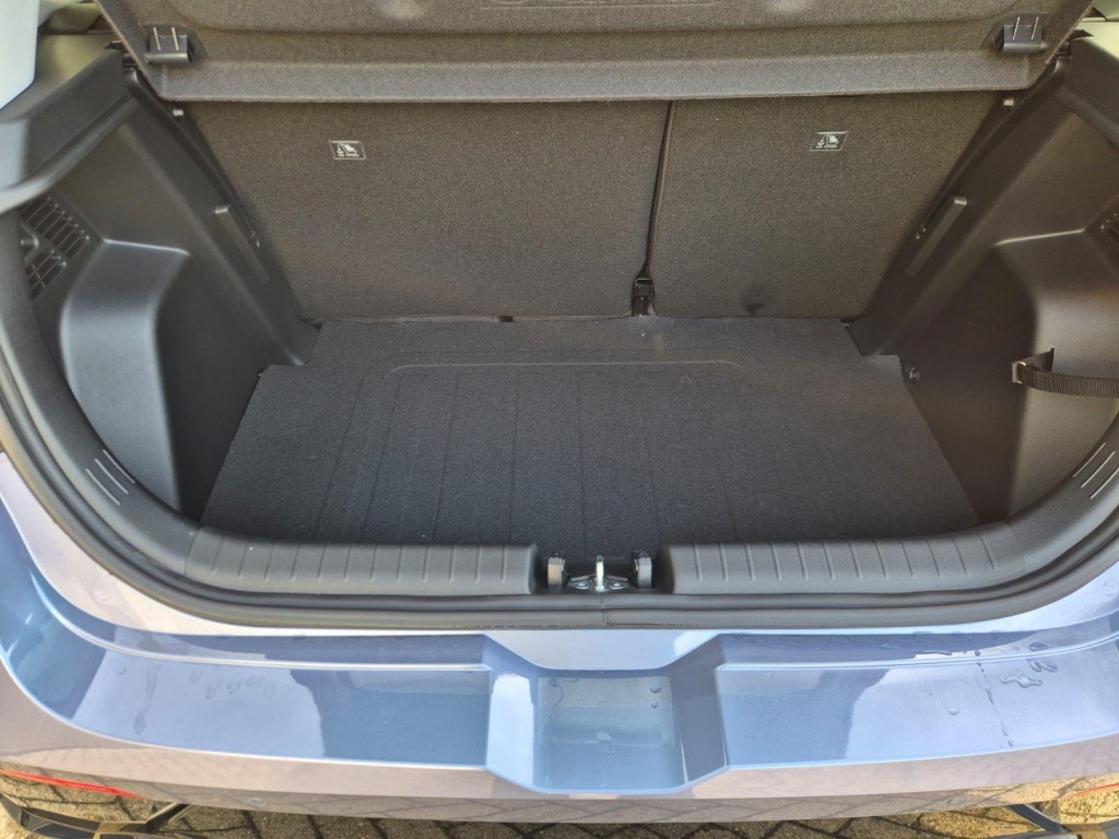 HYUNDAI i20 1.0 Gasoline 90hp - ref: 7-57554 - Photo 9