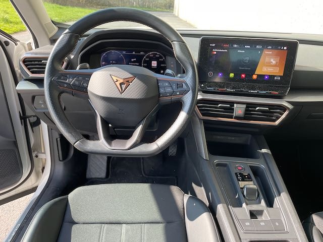 CUPRA Formentor e-HYBRID PHEV 1.4 TSI DSG 204pk - ref: 7-57885 - Photo 4