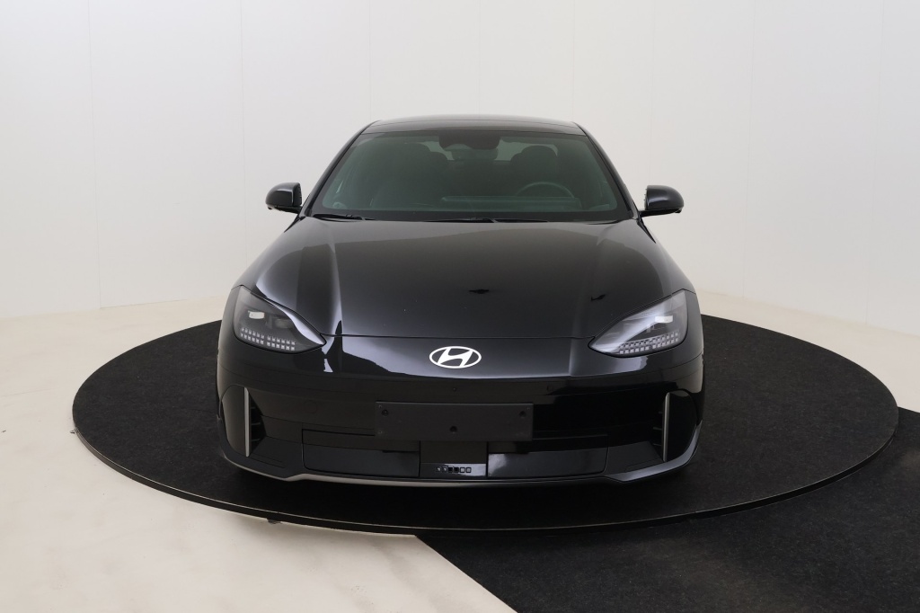 HYUNDAI Ioniq Balance Vision 77 kWh 225hp RWD - ref: 7-57919 - Photo 2