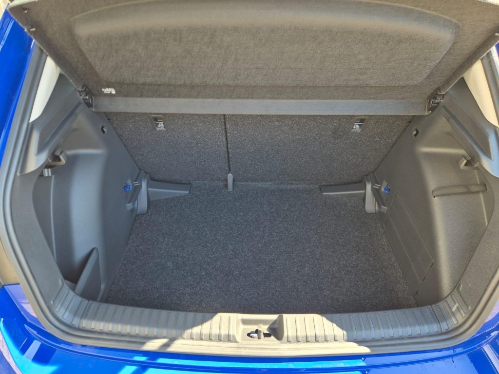 SKODA Fabia 1.0 Gasoline 95hp - ref: 7-58788 - Photo 9