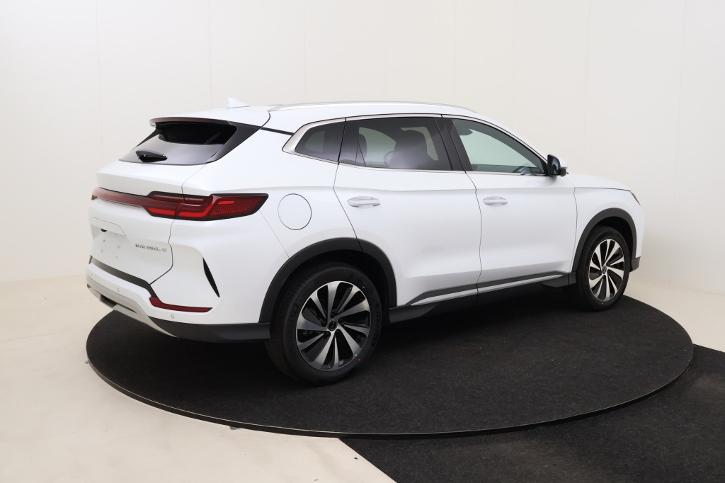 BYD Seal U Comfort 71,8 kWh 217 hp - ref: 7-58840 - Photo 5