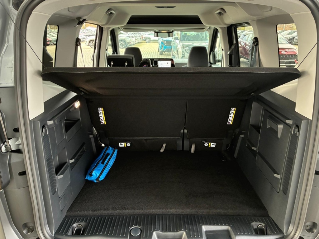 FORD Tourneo Ford Titanium 1,0 Ecoboost AT - ref: 7-59042 - Photo 8