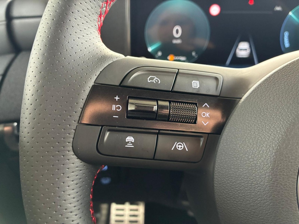 HYUNDAI Tucson N-Line 2.0L Hybrid - ref: 7-59093 - Photo 16