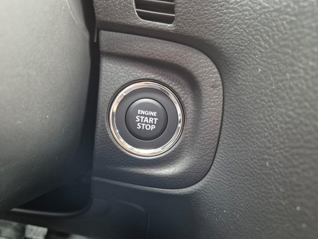 SUZUKI Vitara Comfort+ 1.4 Gasoline 110hp 4x4 - ref: 7-59282 - Photo 17