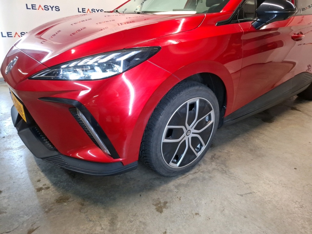 MG MG4 Trophy Ext Range 77 kWh 245 hp - ref: 7-59482 - Photo 10