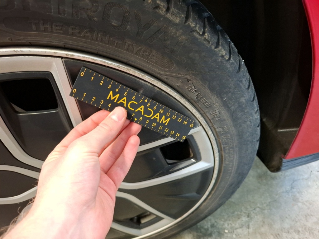 MG MG4 Trophy Ext Range 77 kWh 245 hp - ref: 7-59482 - Photo 14