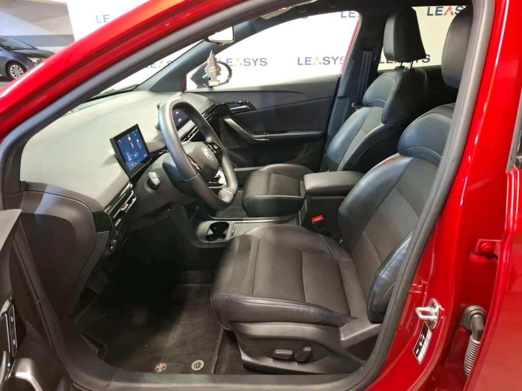 MG MG4 Trophy Ext Range 77 kWh 245 hp - ref: 7-59482 - Photo 3