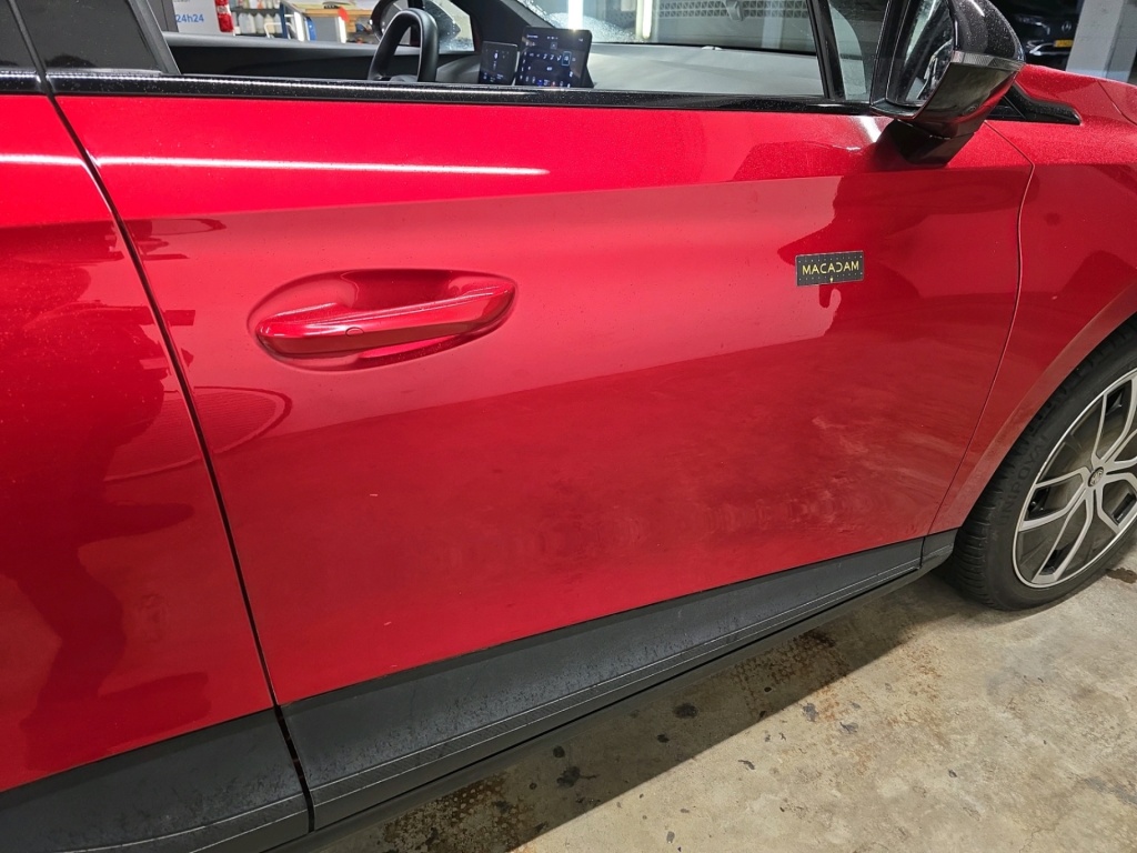 MG MG4 Trophy Ext Range 77 kWh 245 hp - ref: 7-59485 - Photo 9