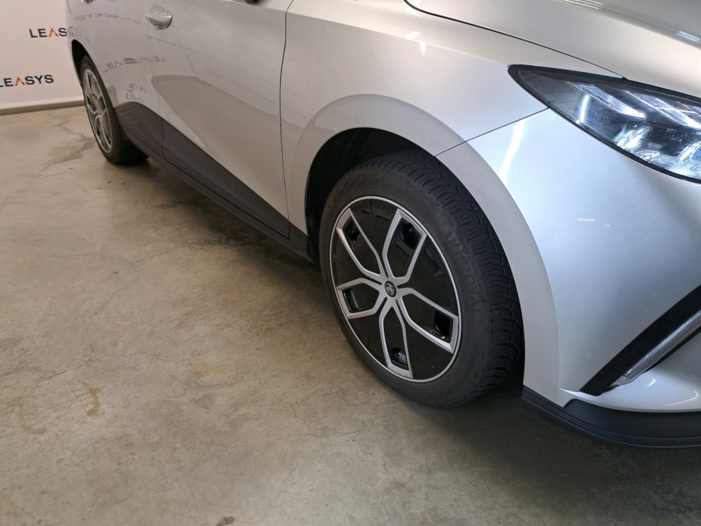 MG MG4 Trophy Ext Range 77 kWh 245 hp - ref: 7-59490 - Photo 11
