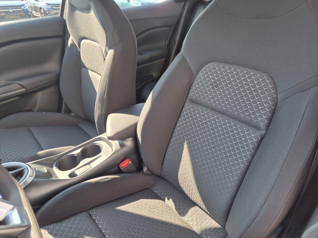 NISSAN Juke 1.0 Gasoline 114hp - ref: 7-59827 - Photo 11