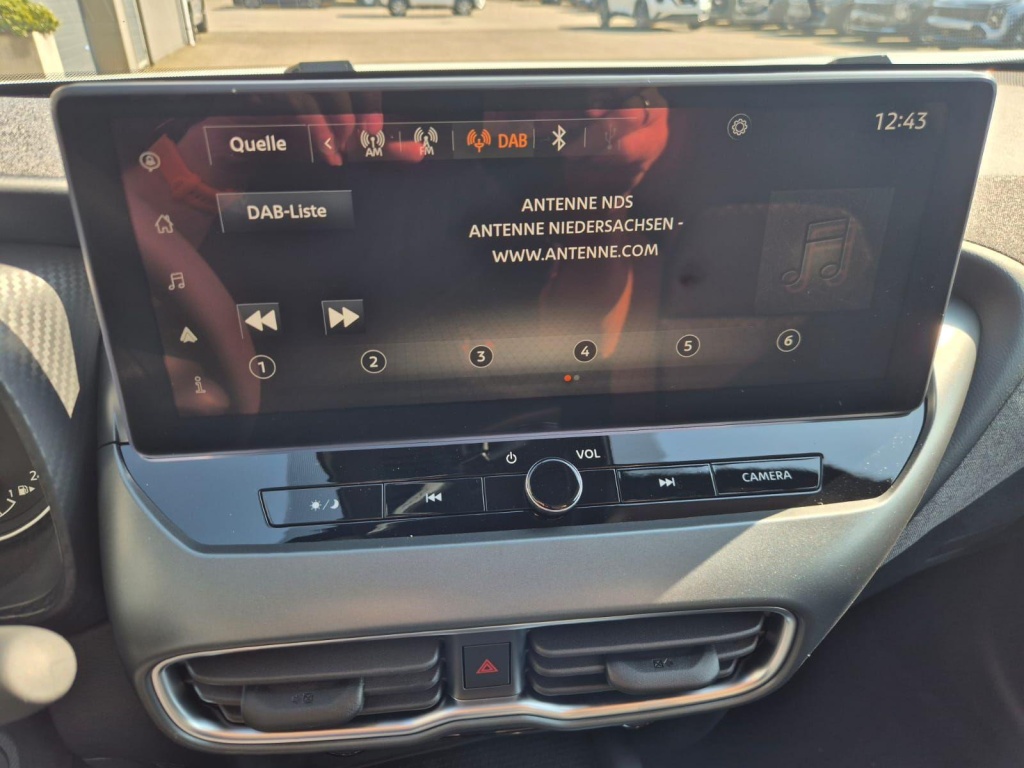 NISSAN Juke 1.0 Gasoline 114hp - ref: 7-59827 - Photo 20